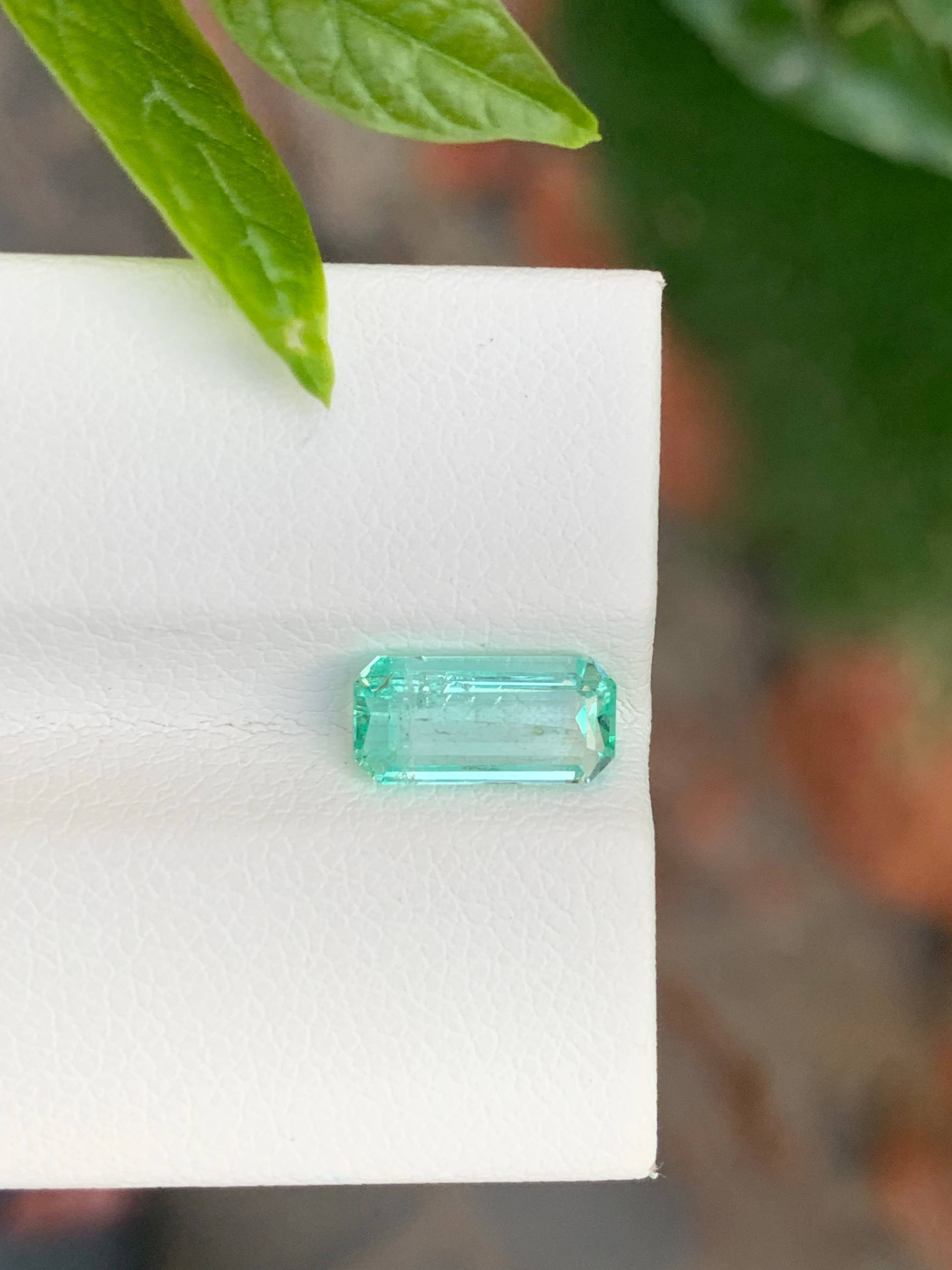 1.40 Carats Emerald Faceted Gemstone