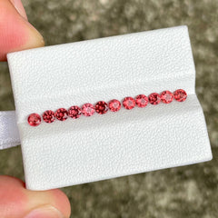 1.57 Ct Peach Round Garnet Lot