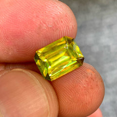 3.37ct Rainbow Sphene Radiant Cut