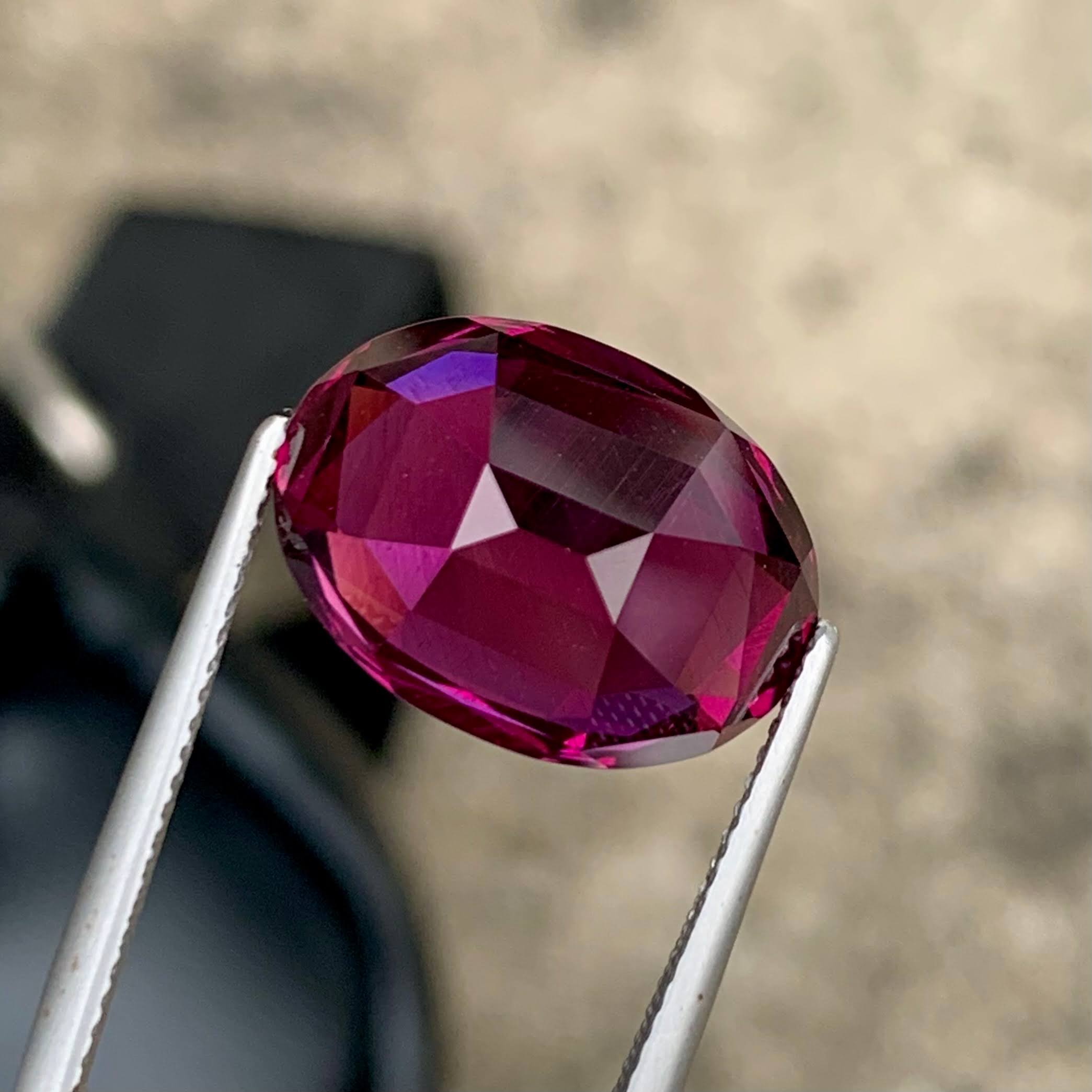 14.30Ct Rose Red Garnet