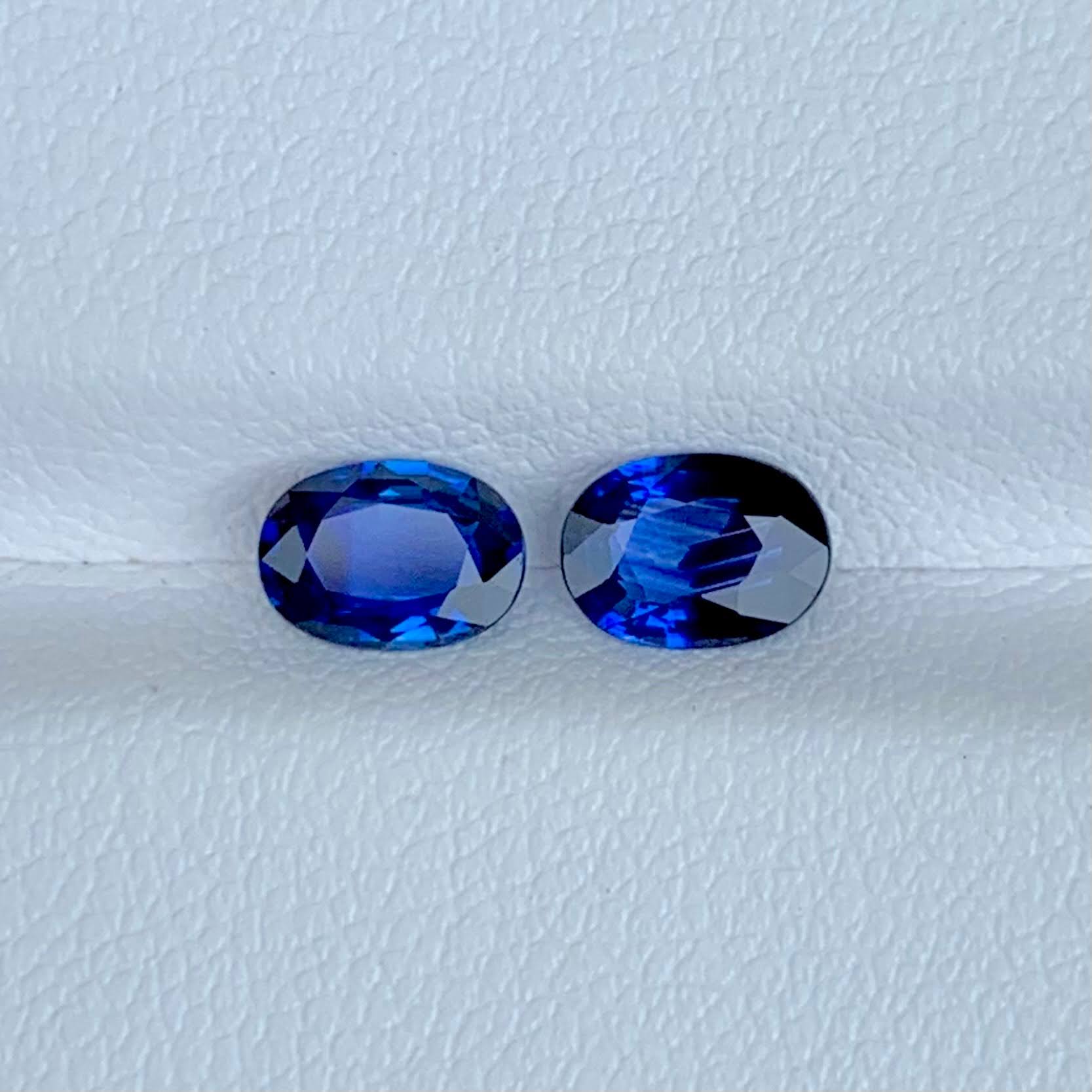 1.52Ct Blue Sapphire Pair