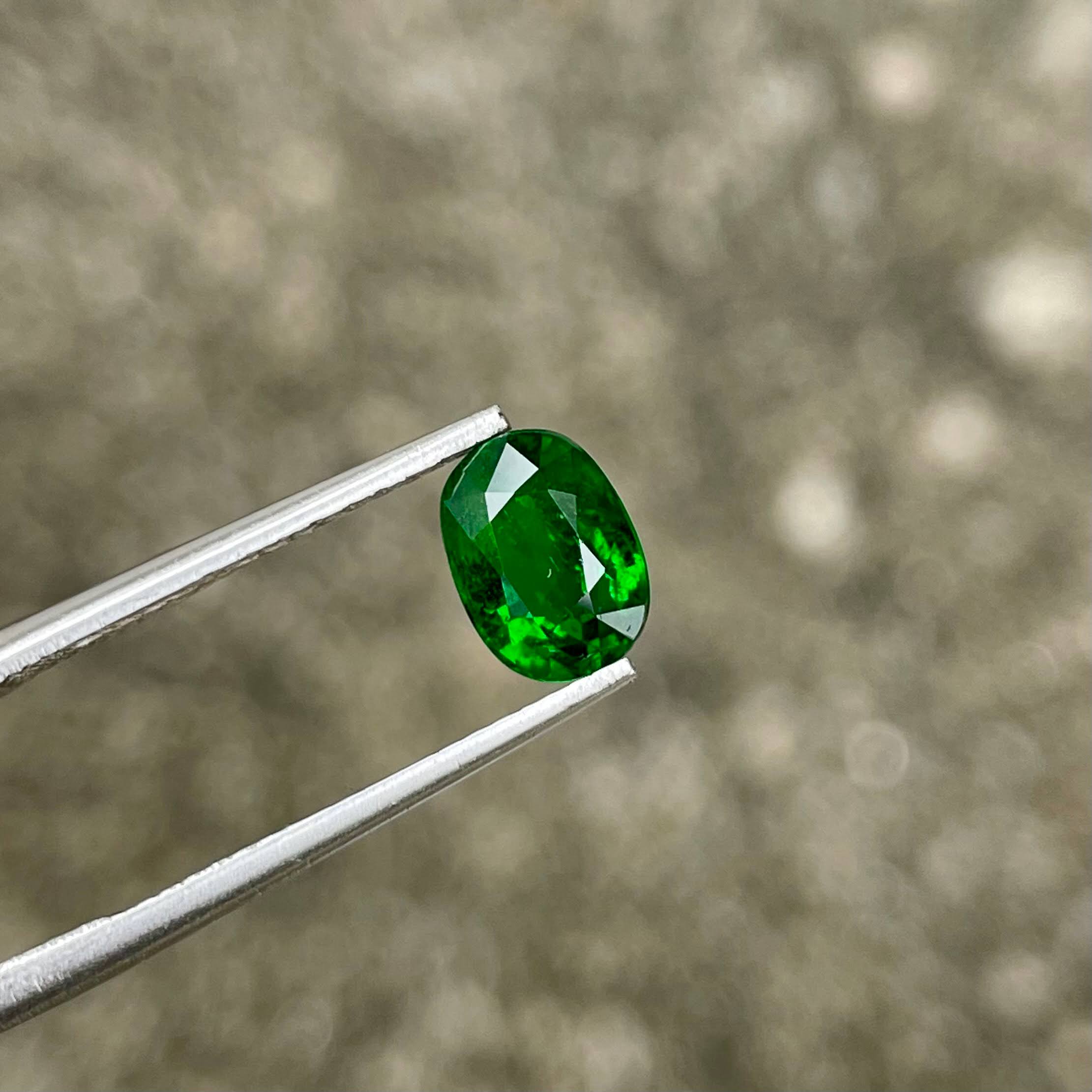 1.70 Carats Green Tsavorite Garnet Gem