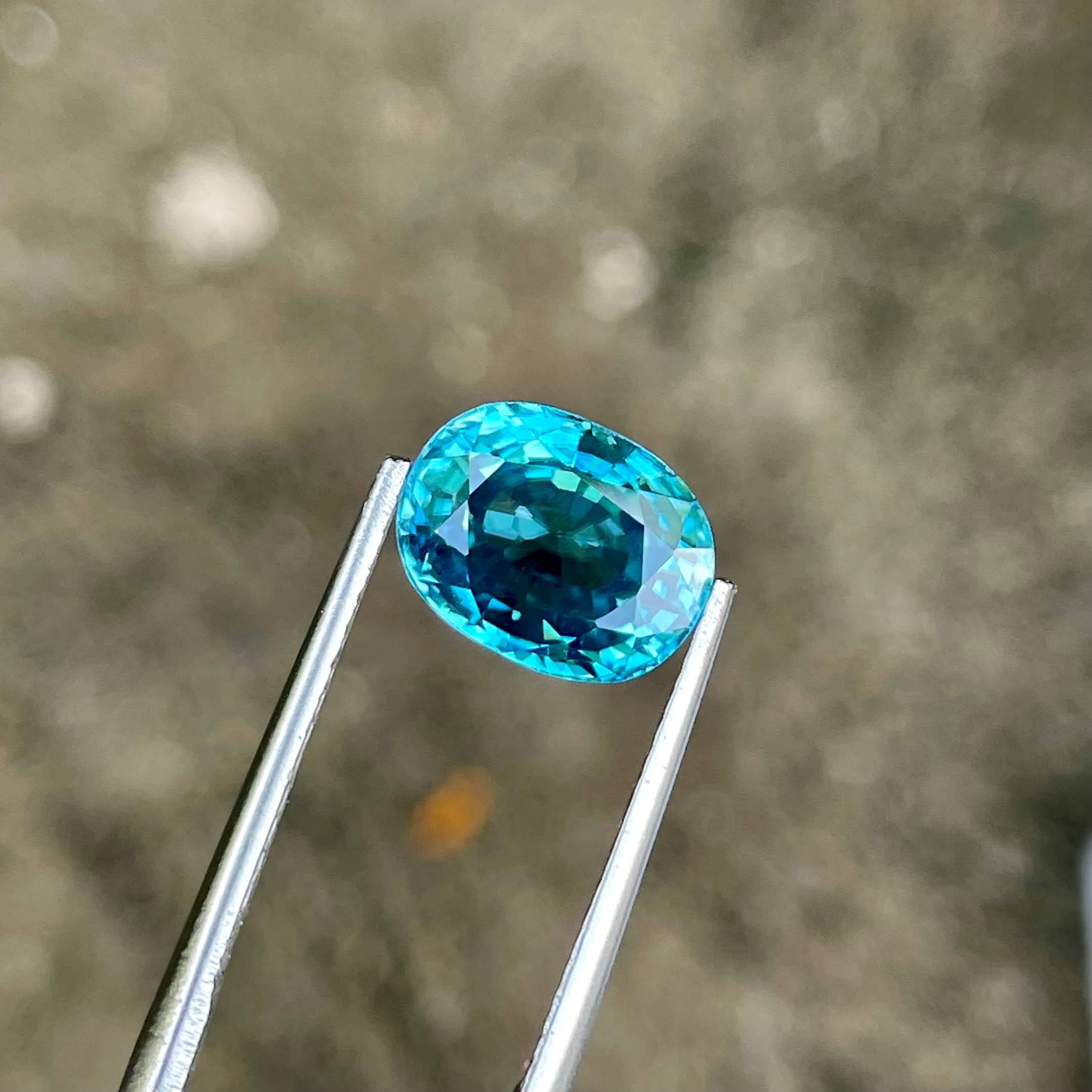 5.70 Carats Blue Cushion Zircon Stone