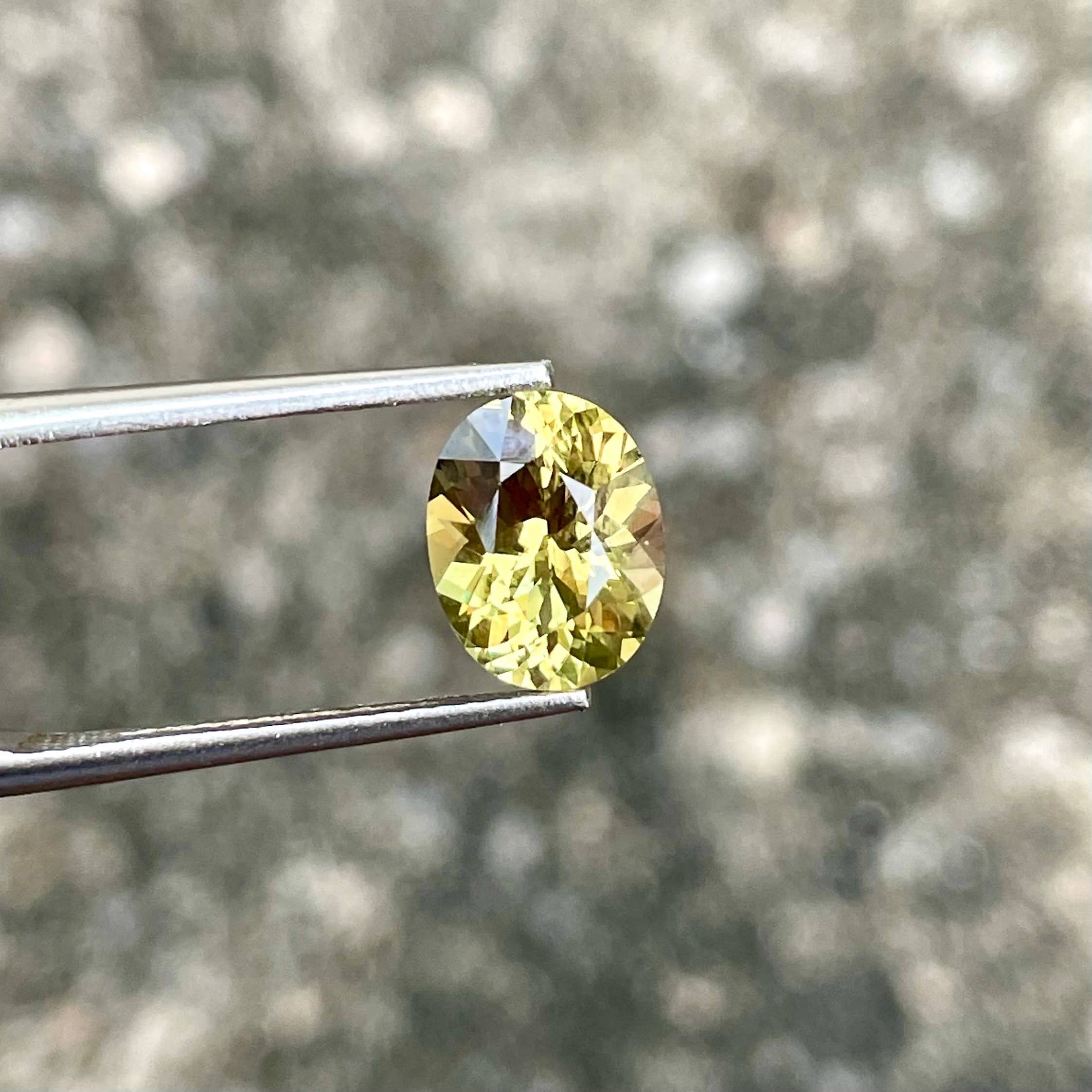 2.29 Carats Yellow Chrysoberyl Stone