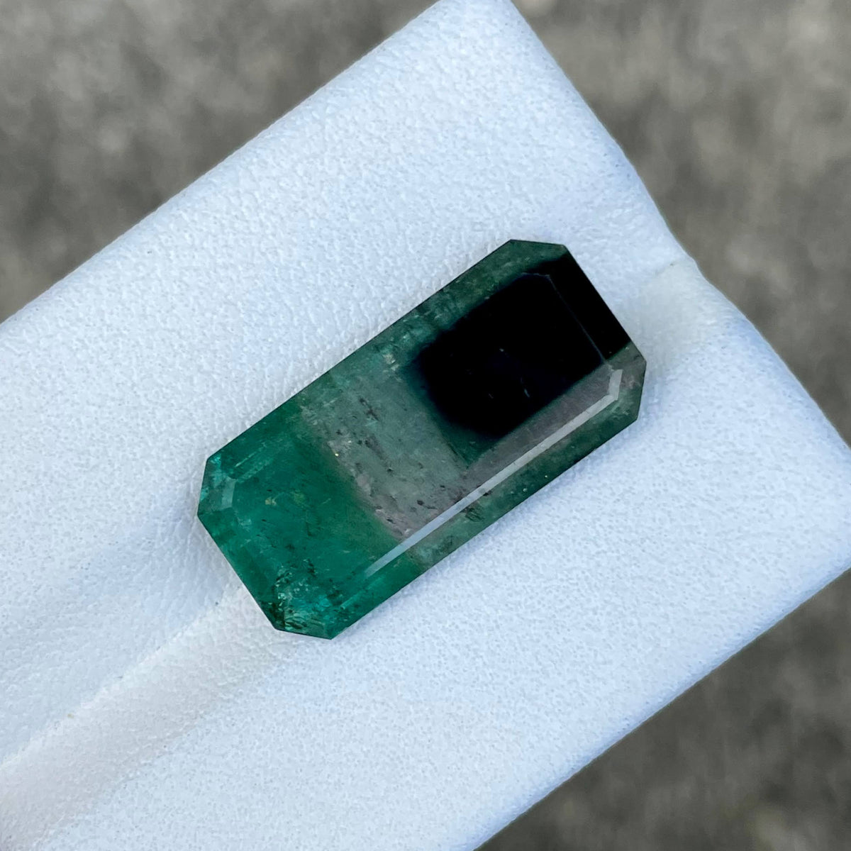 10.94 Carats Tricolor Tourmaline Stone