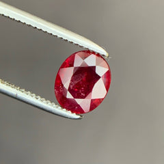 0-86-carats-certified-red-ruby-oval-mixed-cut-mozambique