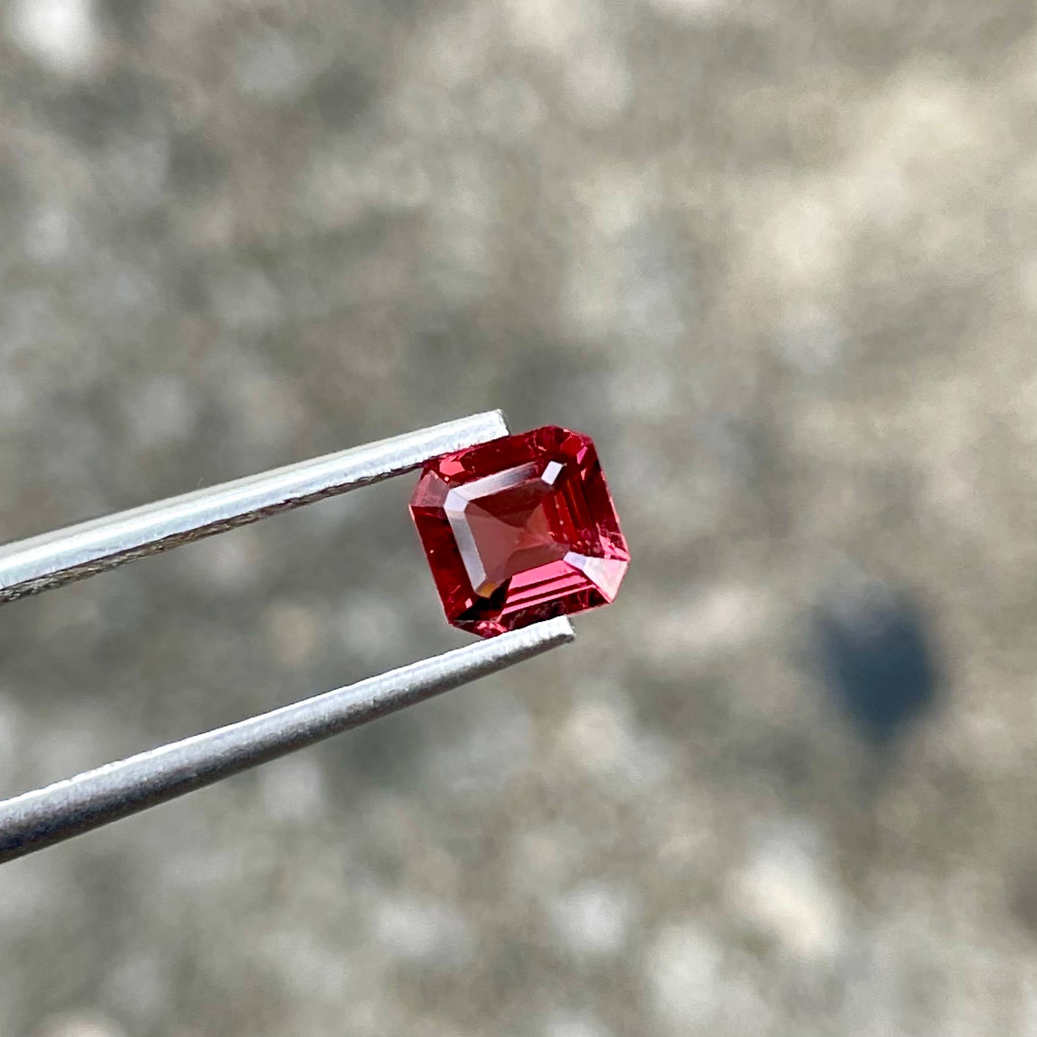 0.85 Carats Red Spinel Emerald Stone