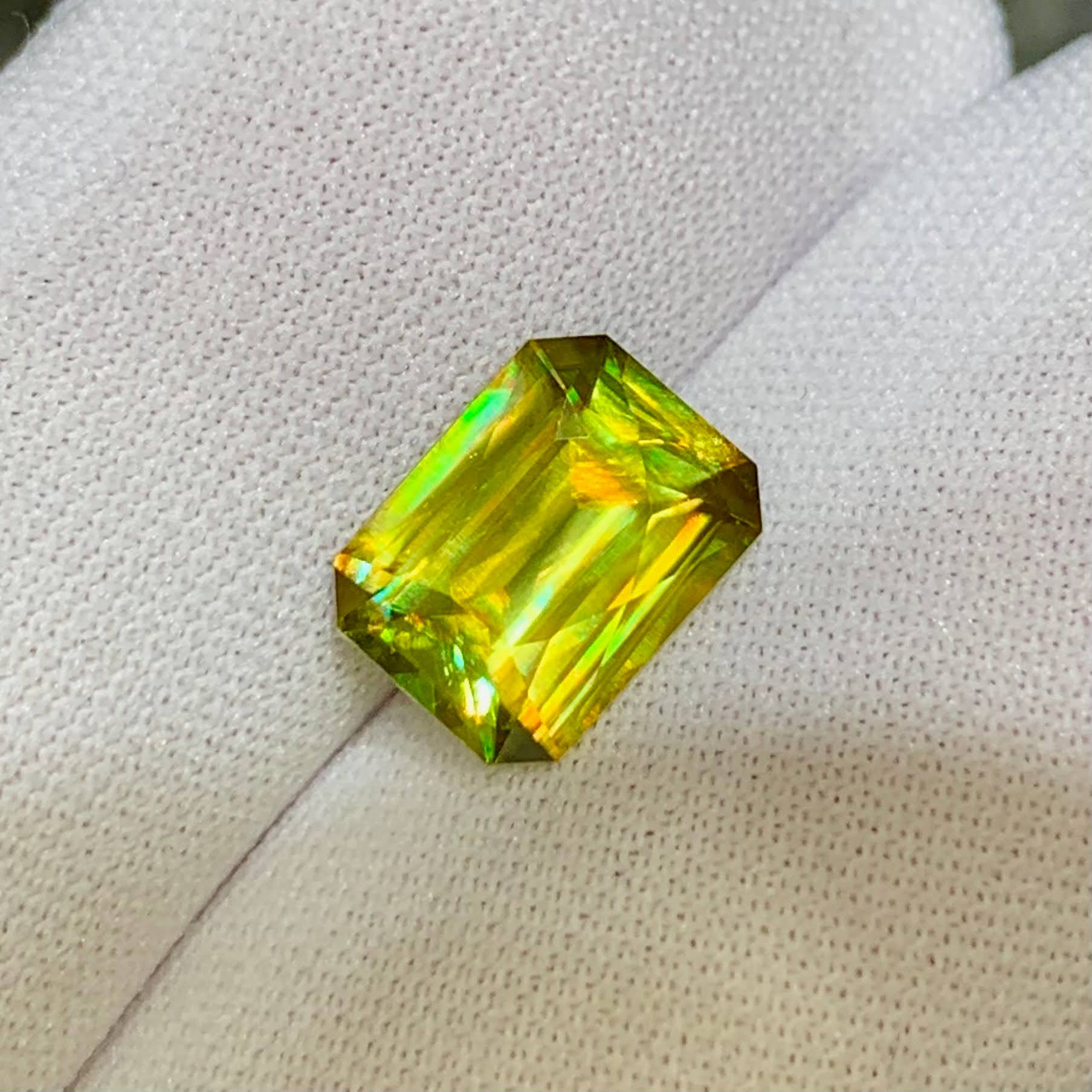 3.37ct Rainbow Sphene Radiant Cut