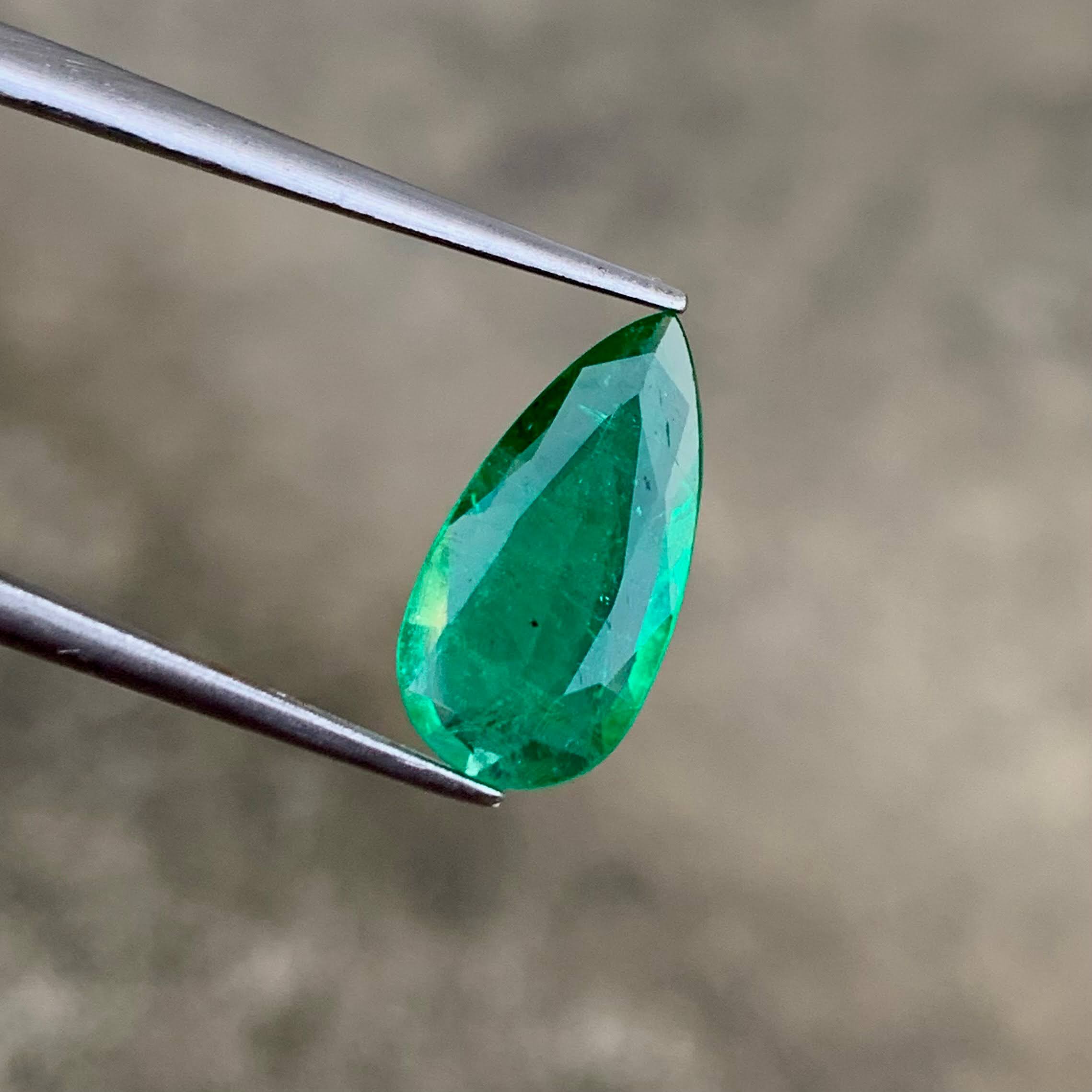 1.86Ct Pear Emerald