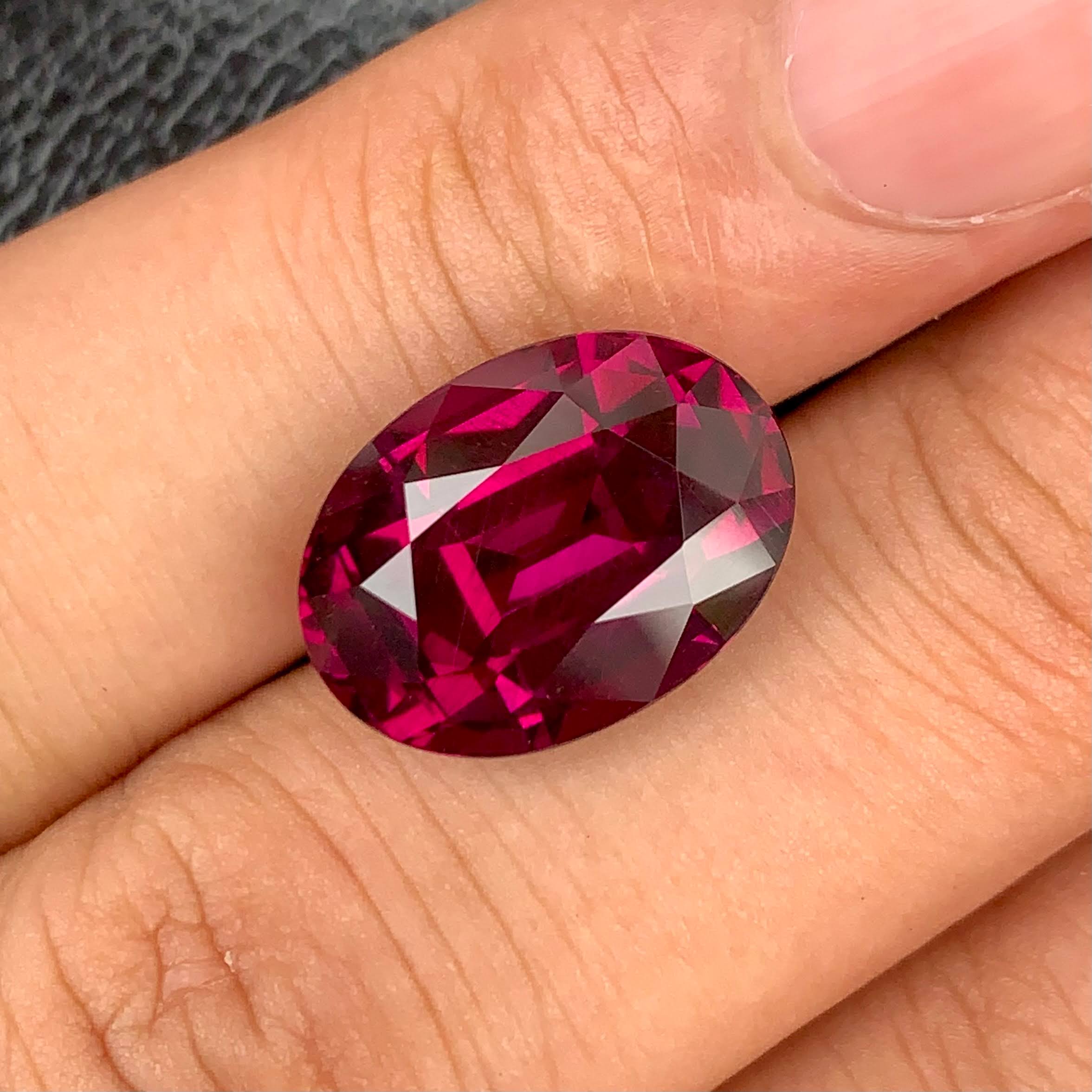 14.30Ct Rose Red Garnet