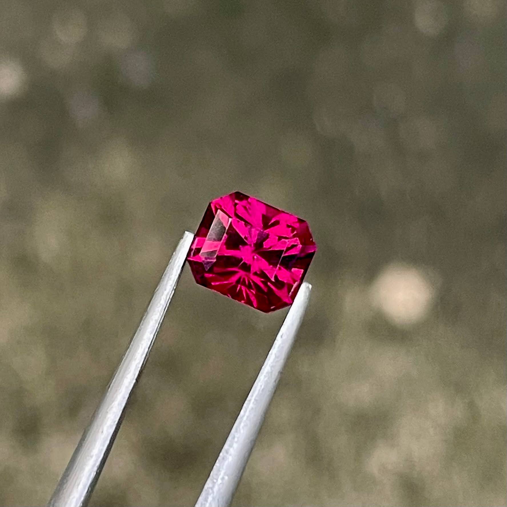 1.58 Carats Soft Pink Garnet Stone