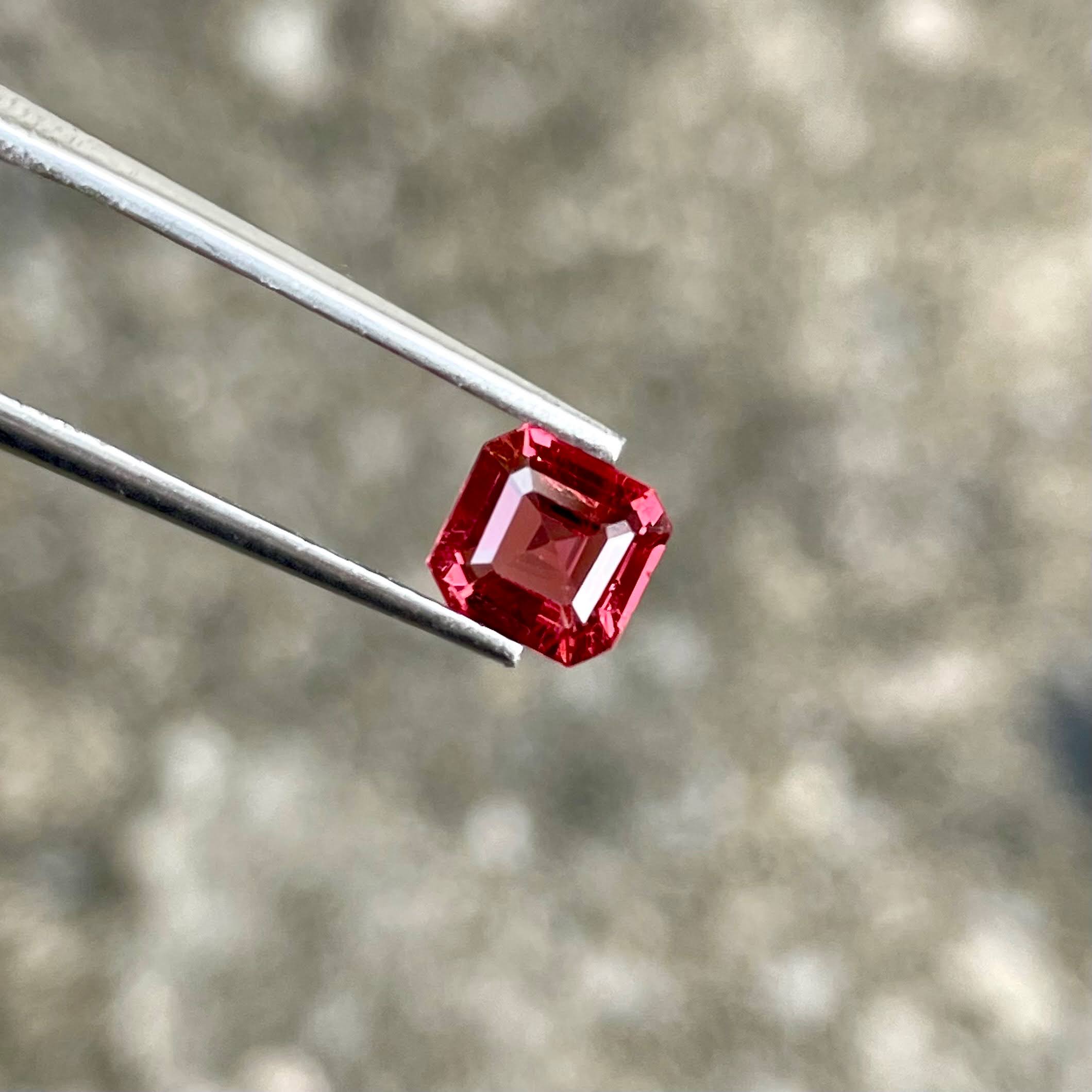 0.85 Carats Red Spinel Emerald Stone