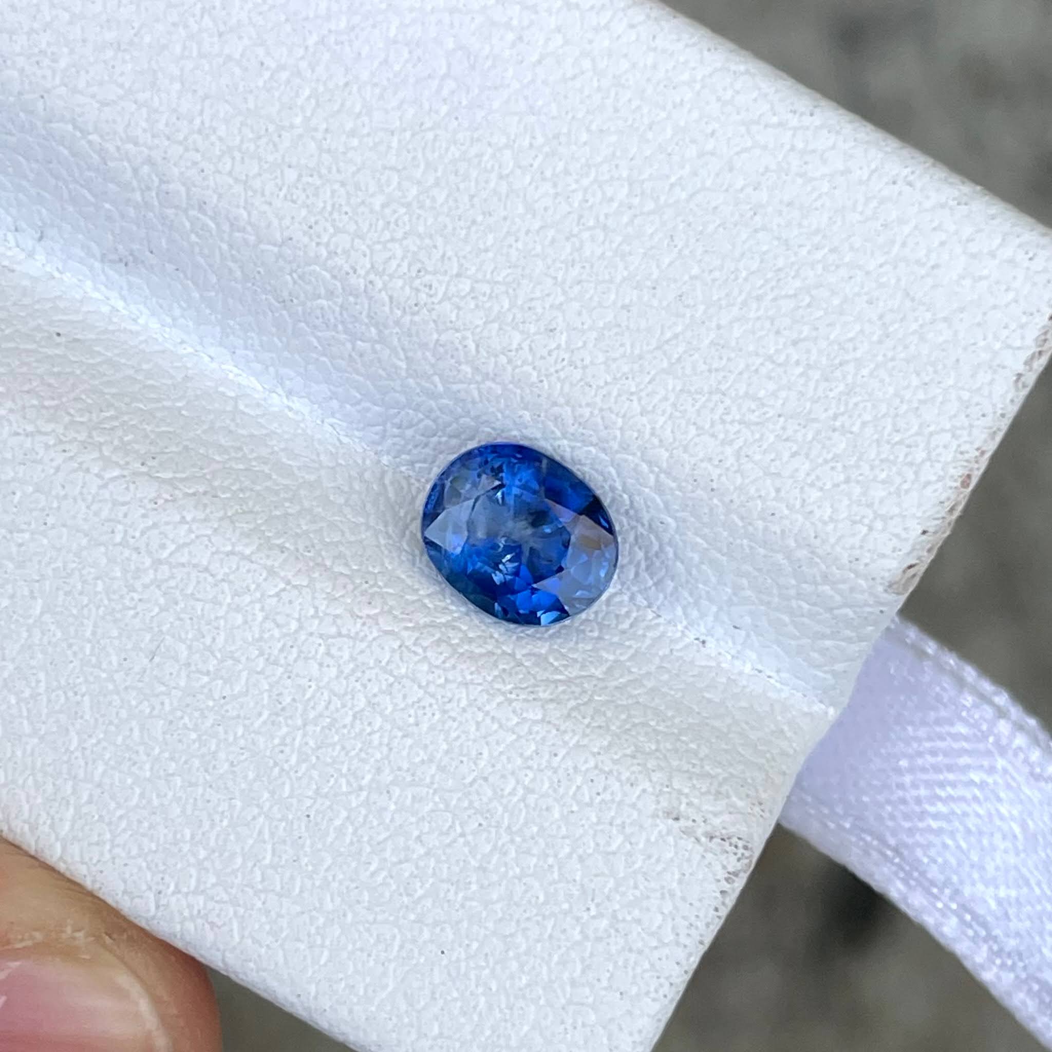 1.14 Carats Loose Sapphire Oval Stone