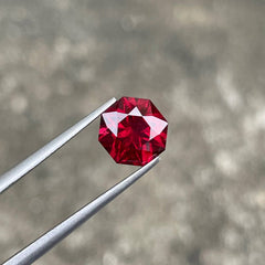3.12 Carats Red Garnet Stone