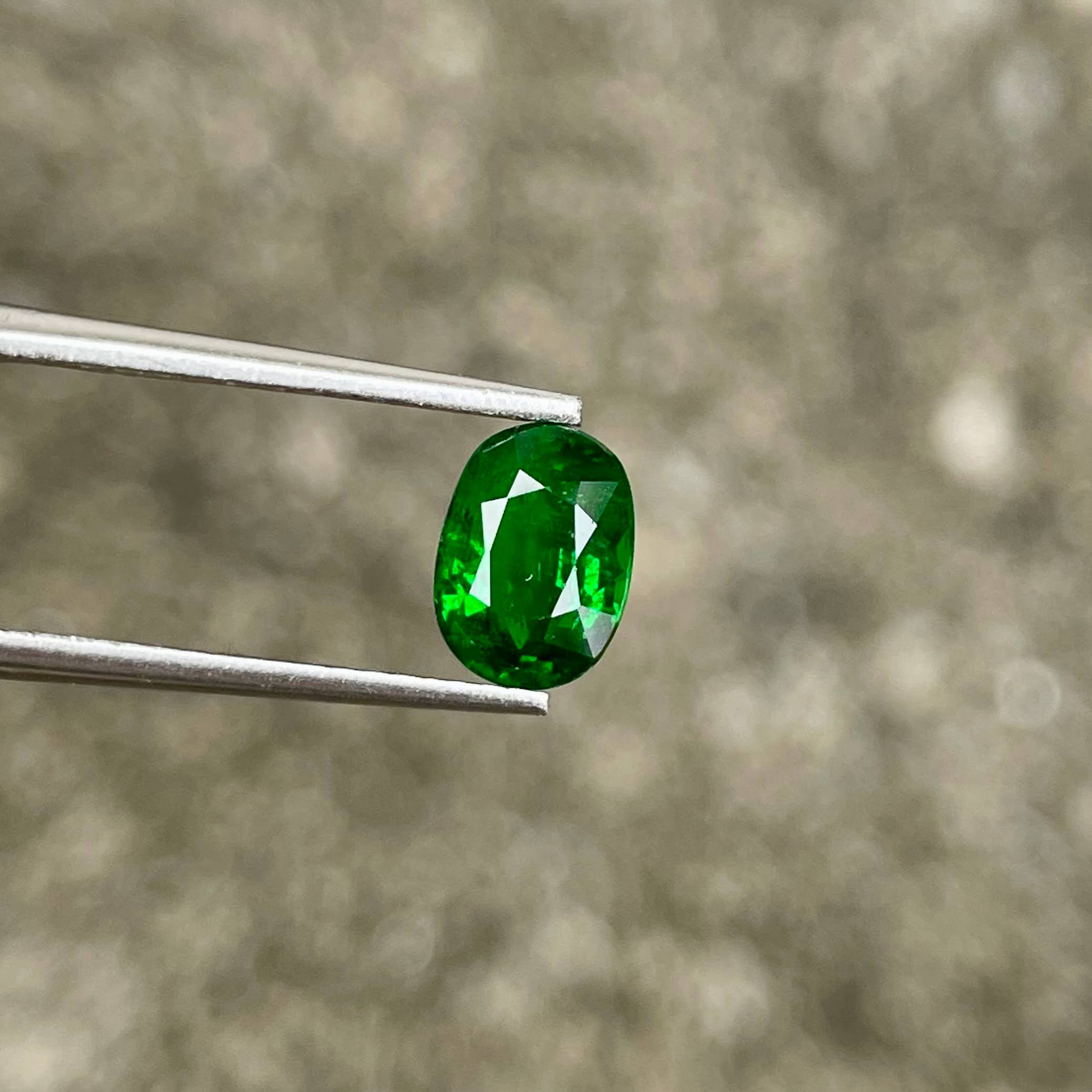 1.70 Carats Green Tsavorite Garnet Gem