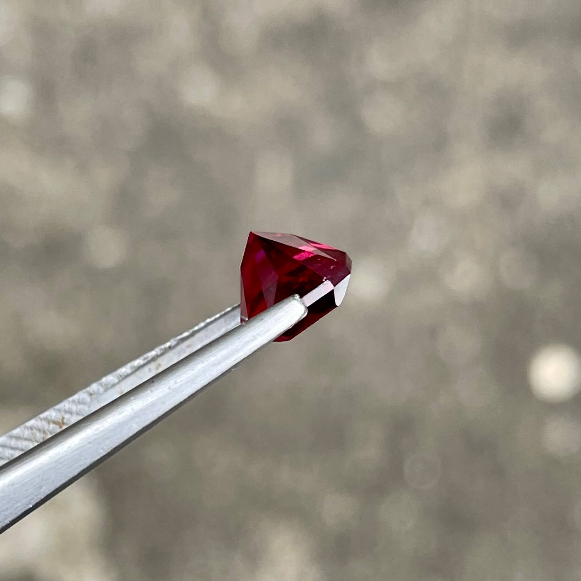 2.29 ct Fine Red Garnet