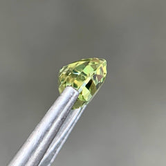 1.08 Ct Natural Parti Sapphire Trilliant Cut