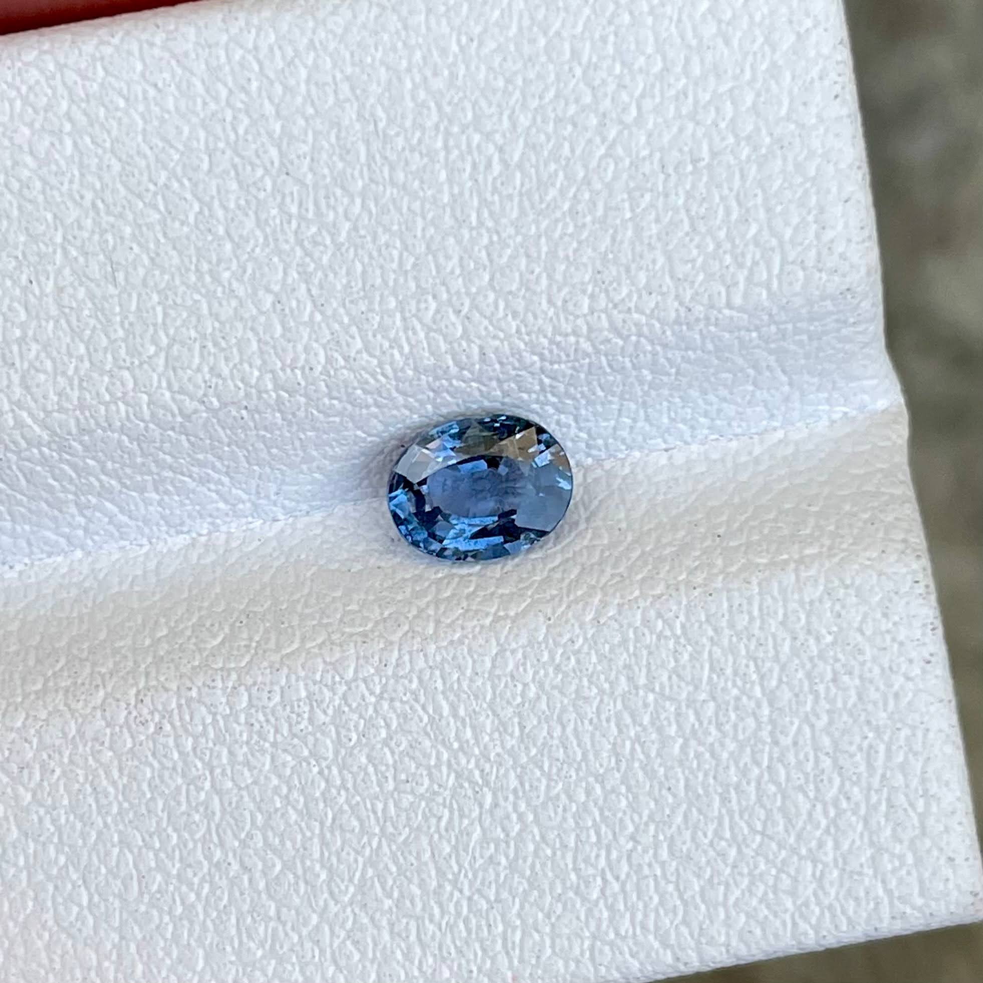 0.64 Carats Blue Sapphire Oval Stone