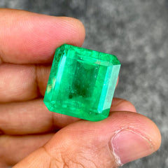 33.76 carats Guild Certified Emerald