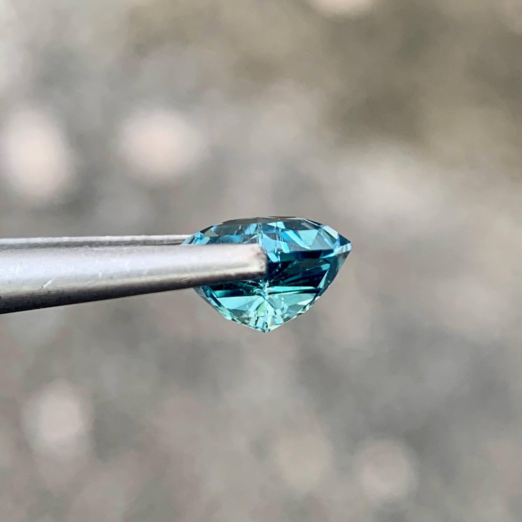 0.95 Ct Intense Blue Aquamarine Trilliant