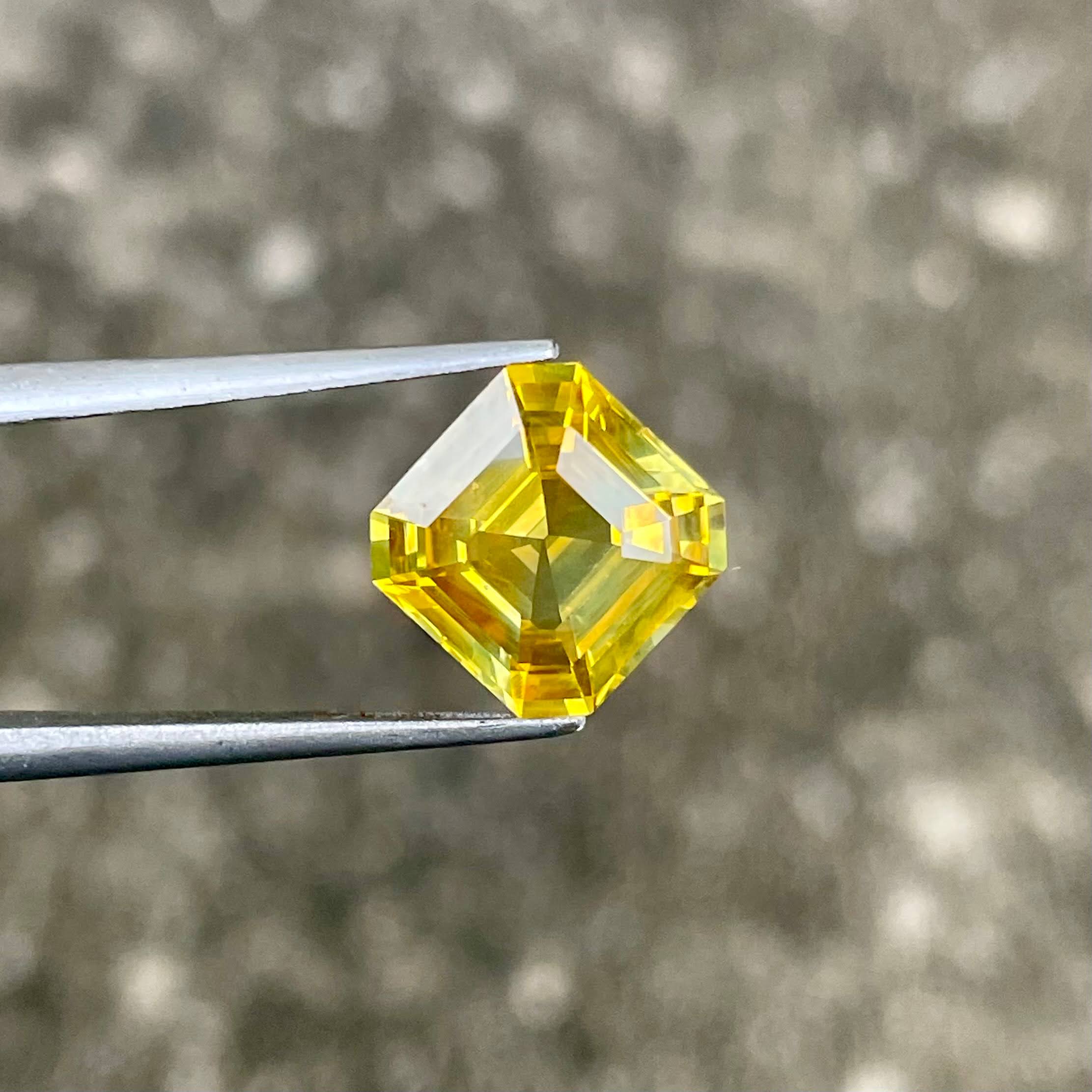 5.17 Carat GIA Certified Sapphire Gem