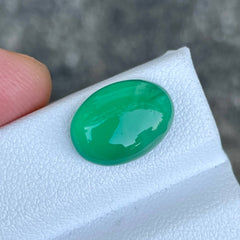 4.54 Carats Green Agate Oval Stone