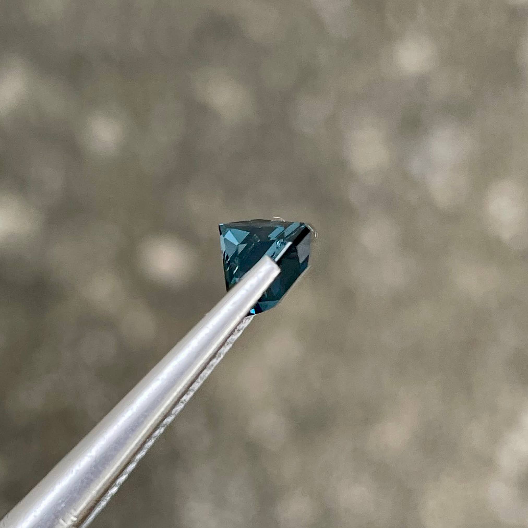 2.05 Carat London Blue Topaz