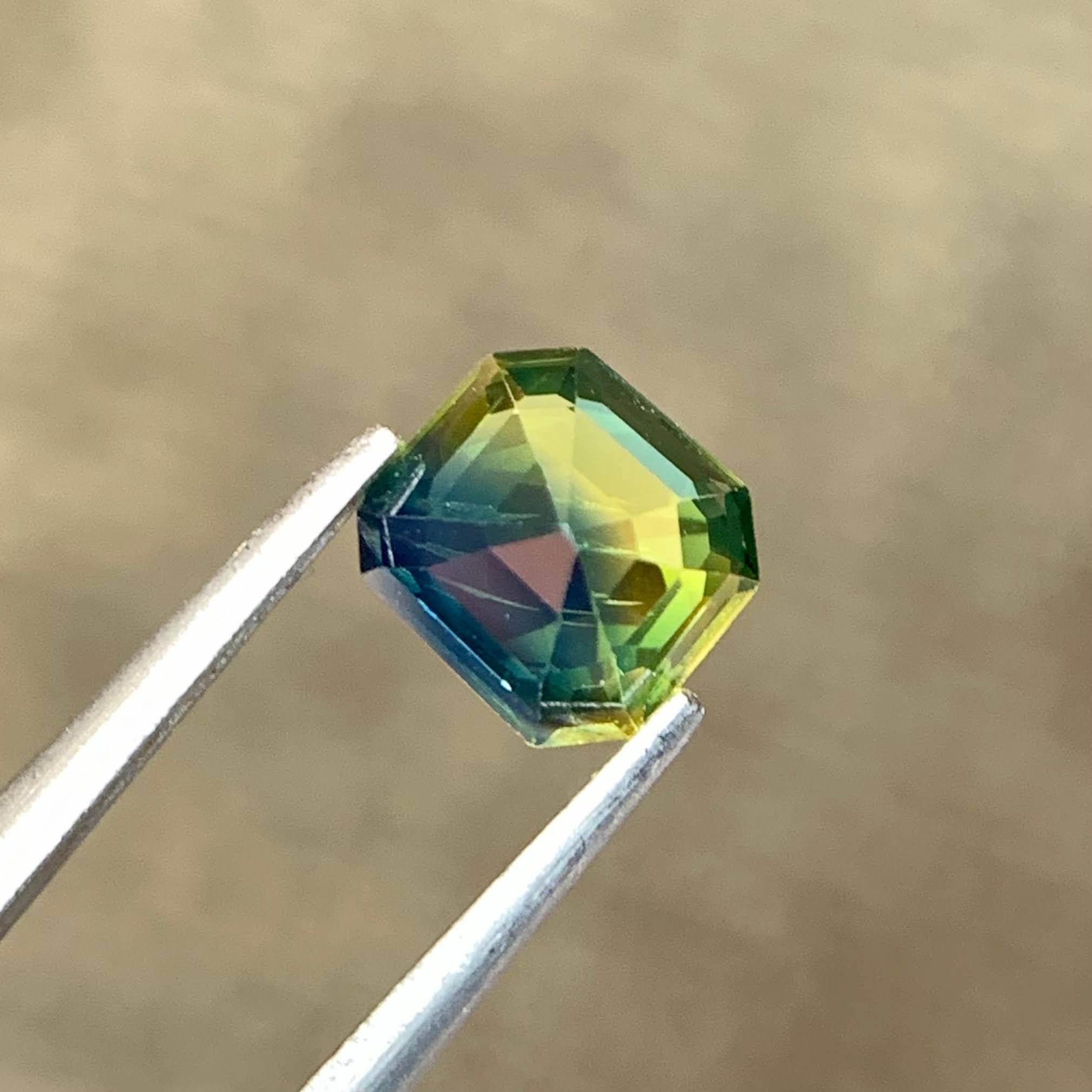 parti-sapphire-1-09ct-madagascar-octagon-emerald
