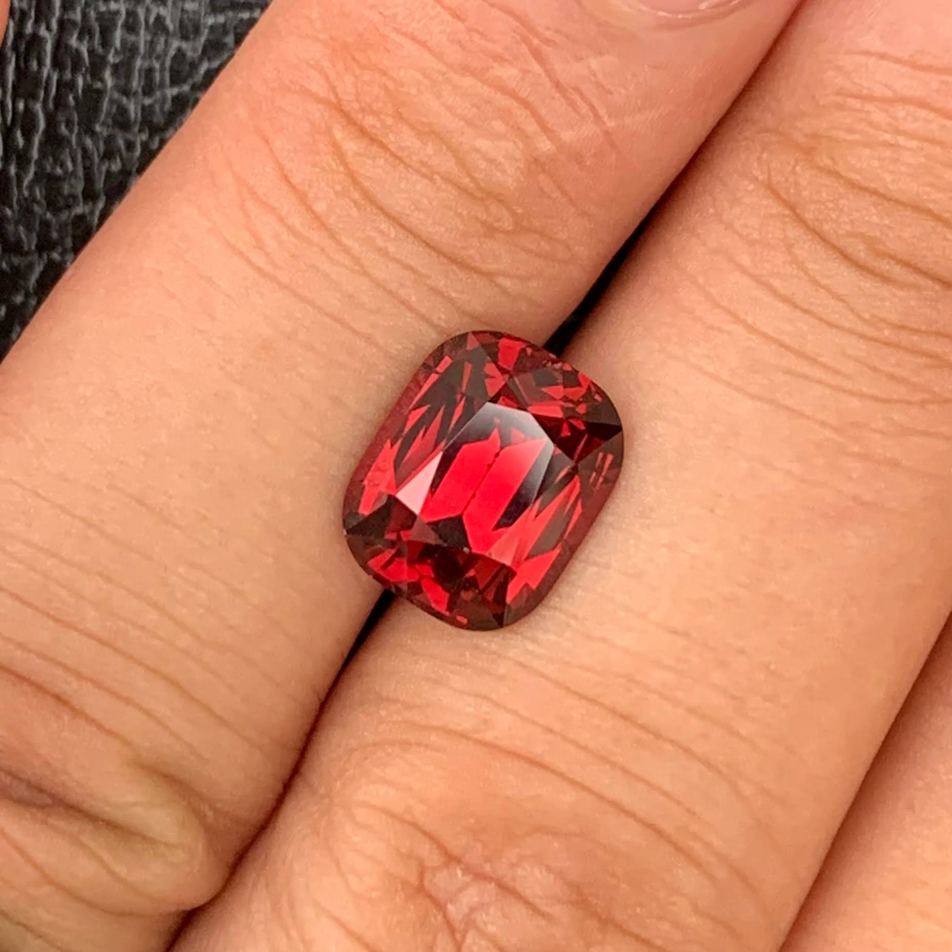 5.51Ct Bright Red Garnet