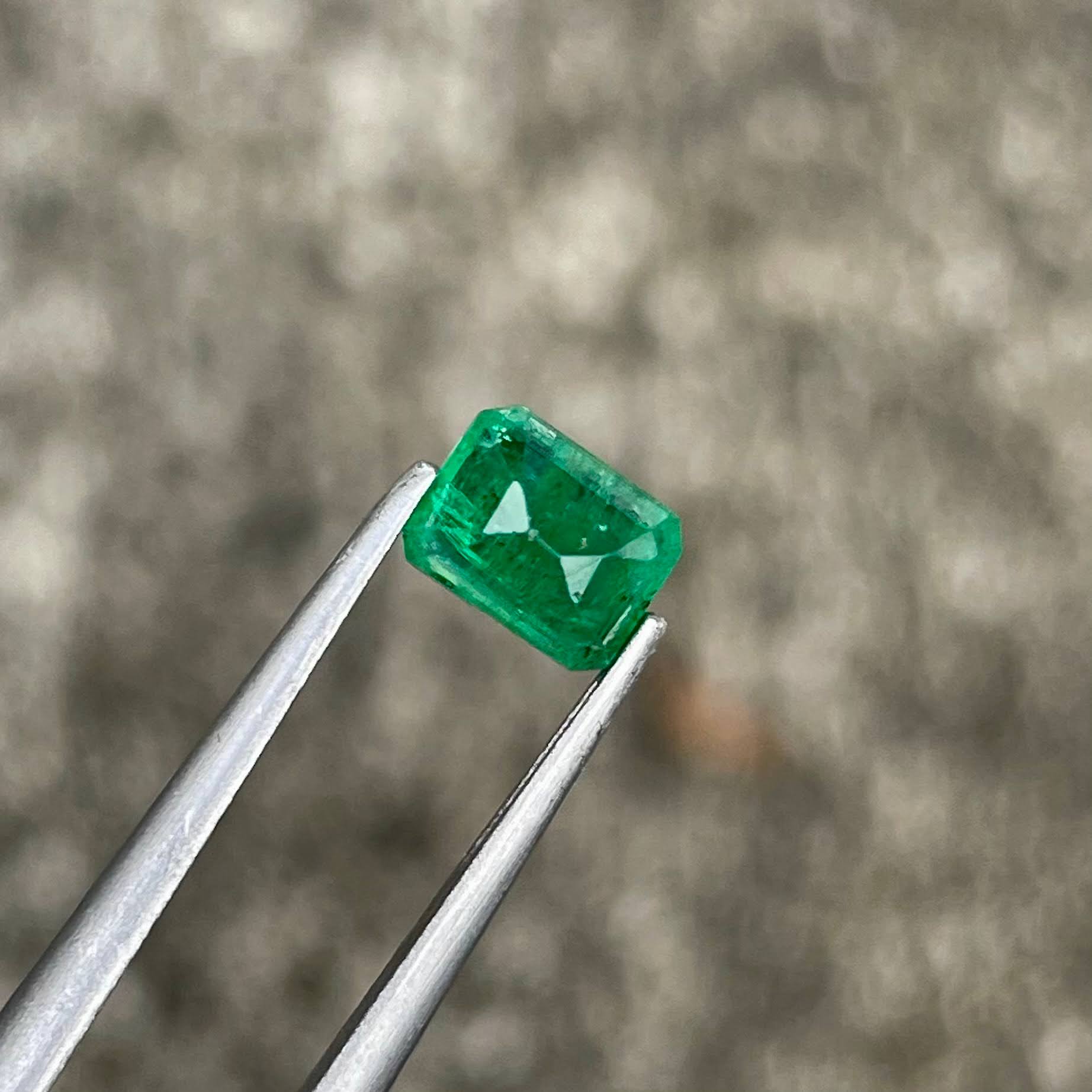 0.77 Carats Zambian Emerald Gemstone