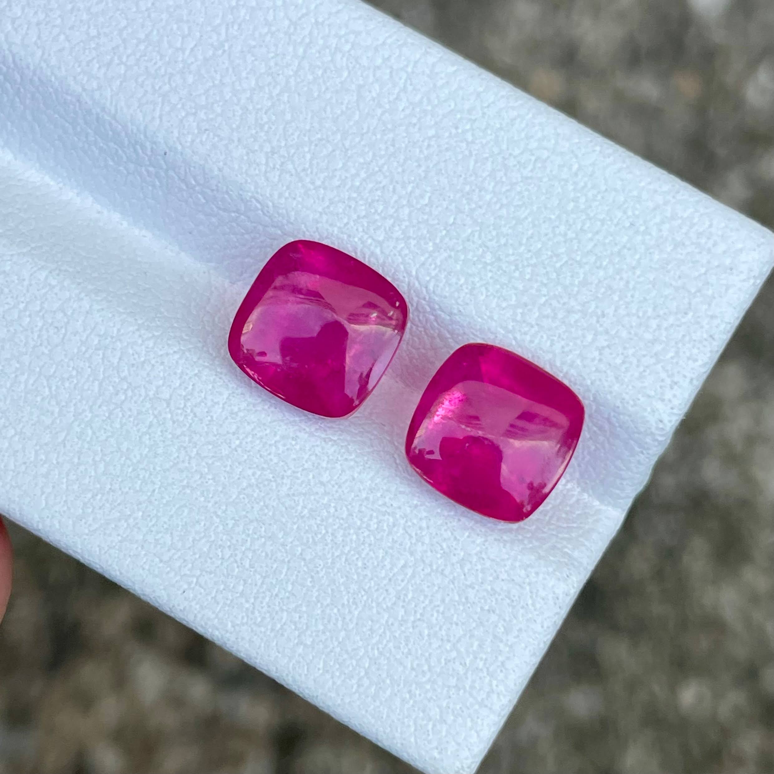 6.24 Carats Rubellite Sugar-Loaf Pair