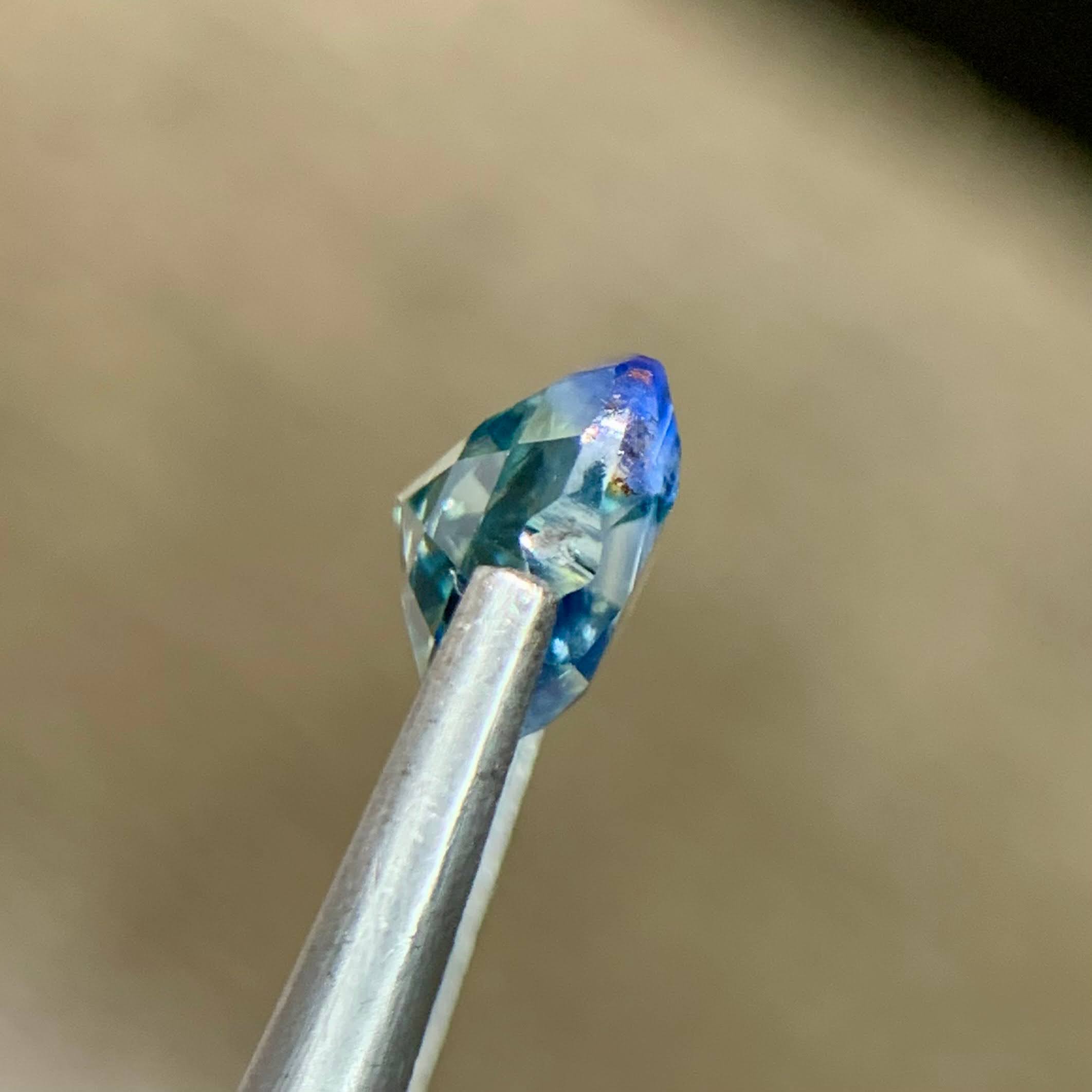 Heart Shaped Bicolor Sapphire 1.15Ct