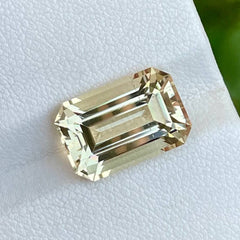 7.40 Carats Yellow Scapolite Stone