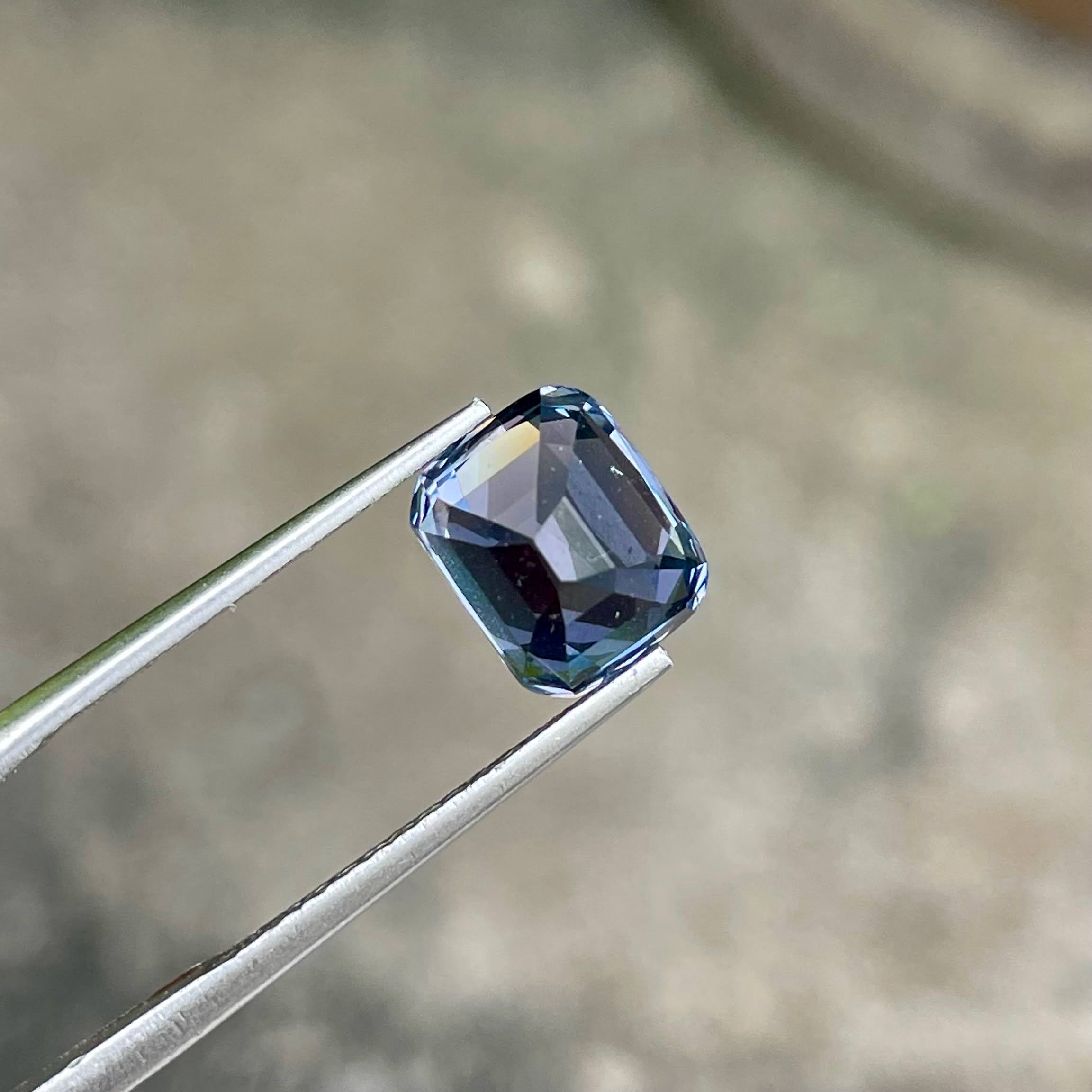 4.00 Carats Lavender Spinel Stone