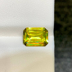 3.37ct Rainbow Sphene Radiant Cut