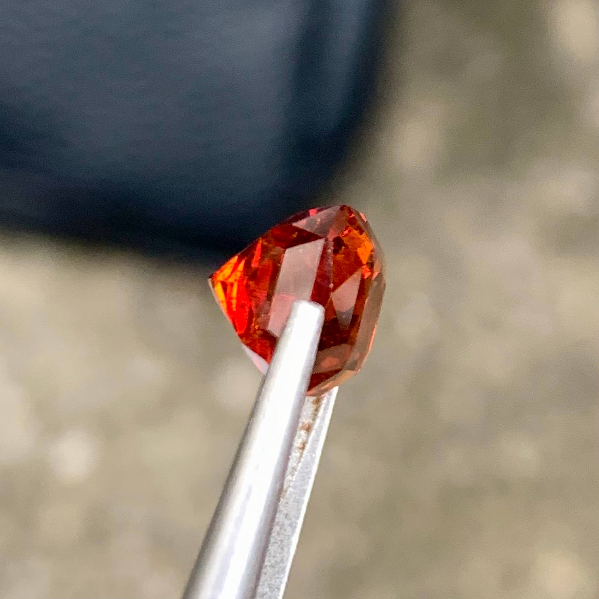 4-47-carats-intense-reddish-orange-spessartite-garnet-octagon-radiant-cut-tanzania
