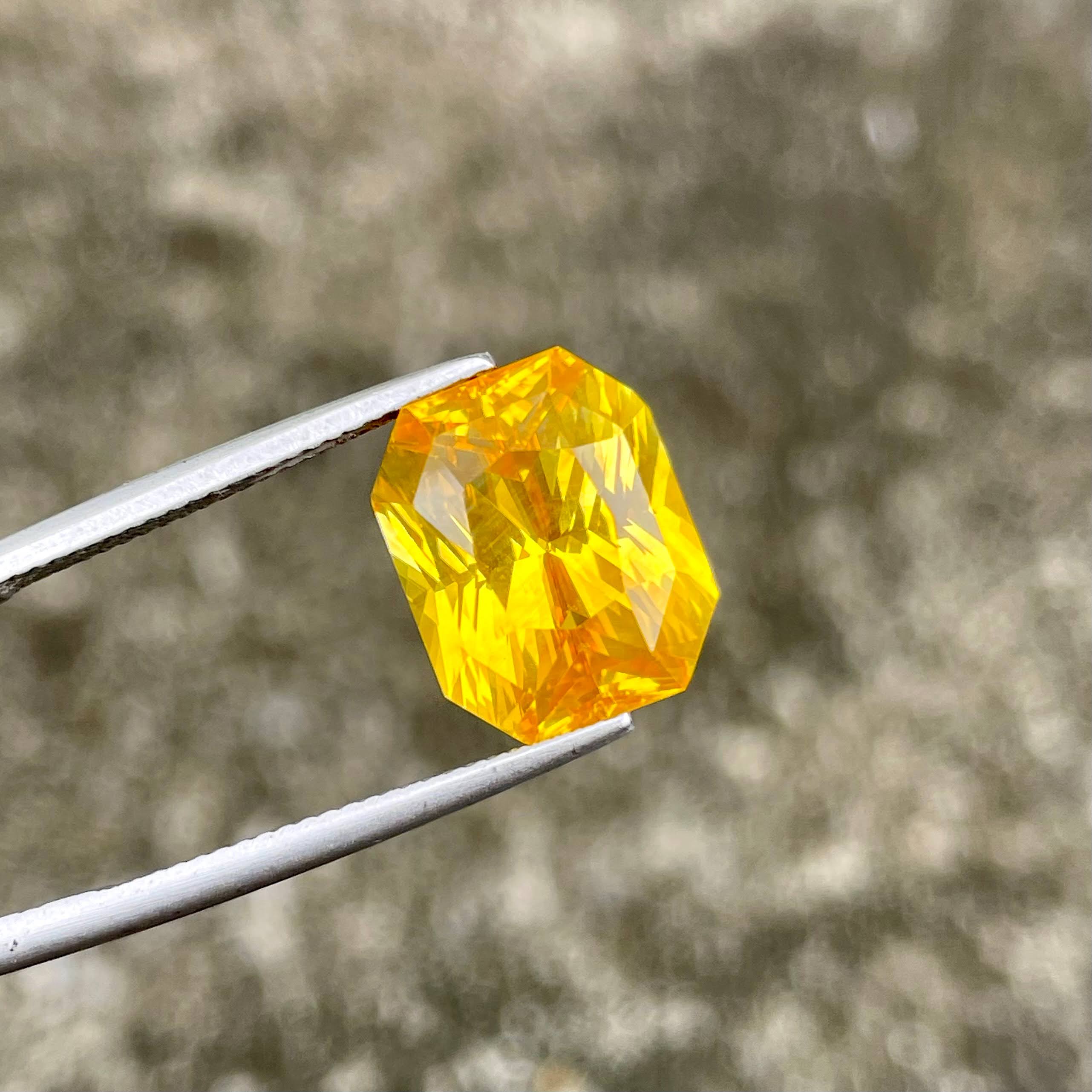 13.57 Carat Natural Yellow Sapphire