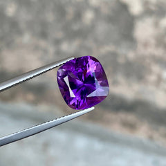 6.50 Carats Purple Amethyst Gemstone