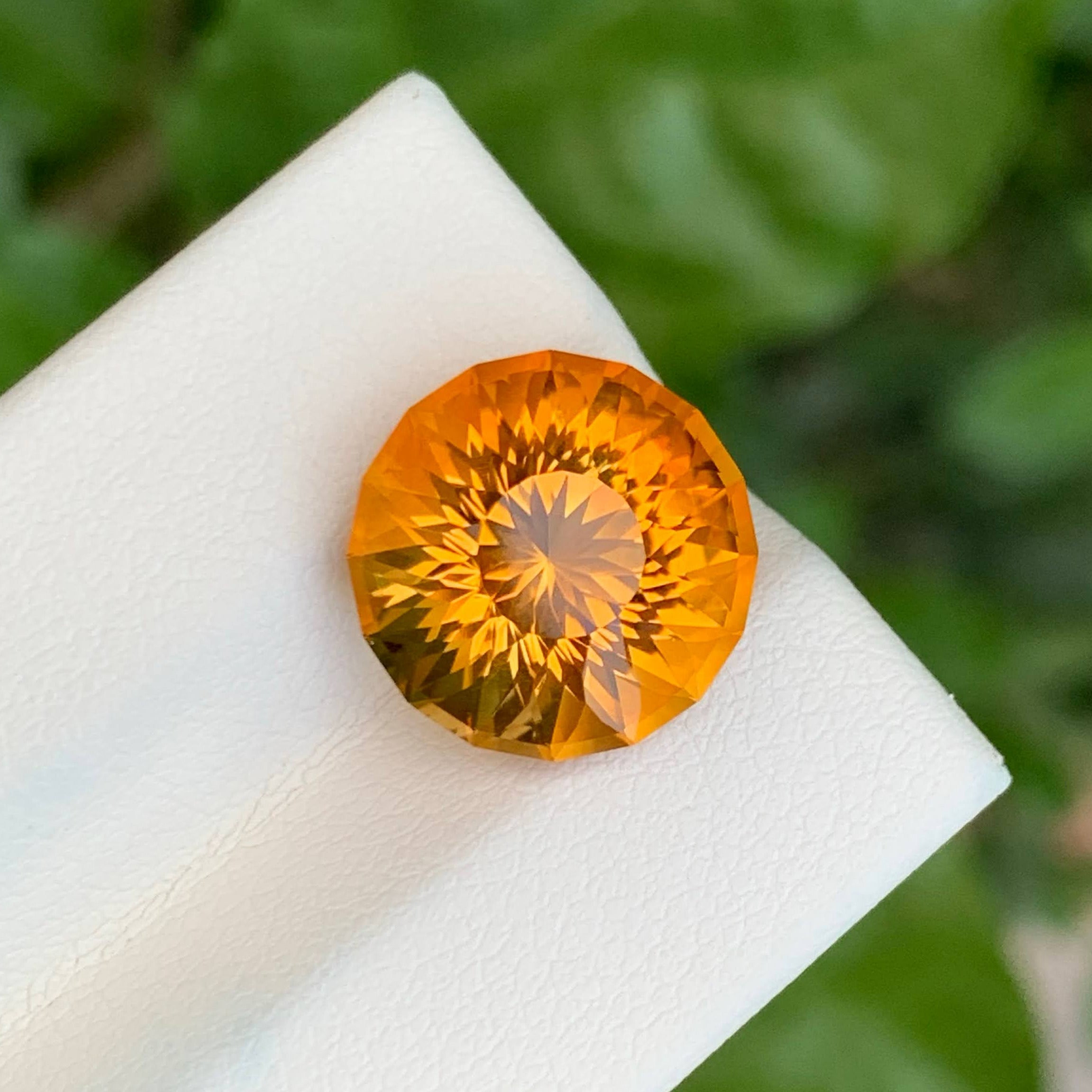 7.05 Carats Fire Citrine Stone Round 