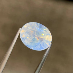 opalescent-sapphire-4-14ct-sri-lanka