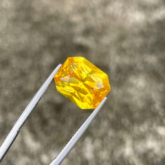 13.57 Carat Natural Yellow Sapphire