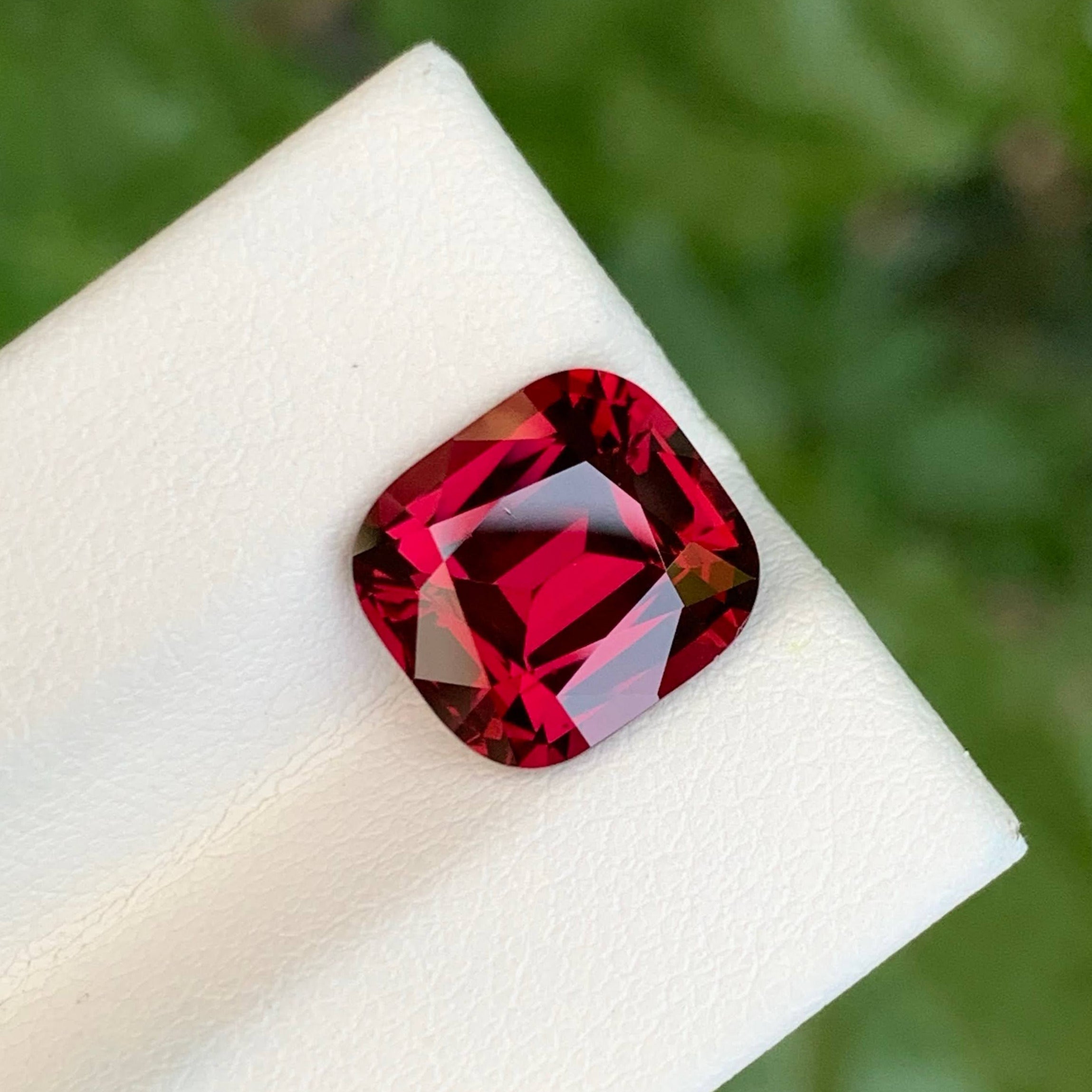 5.70 Carat Umbalite Garnet Cushion Cut