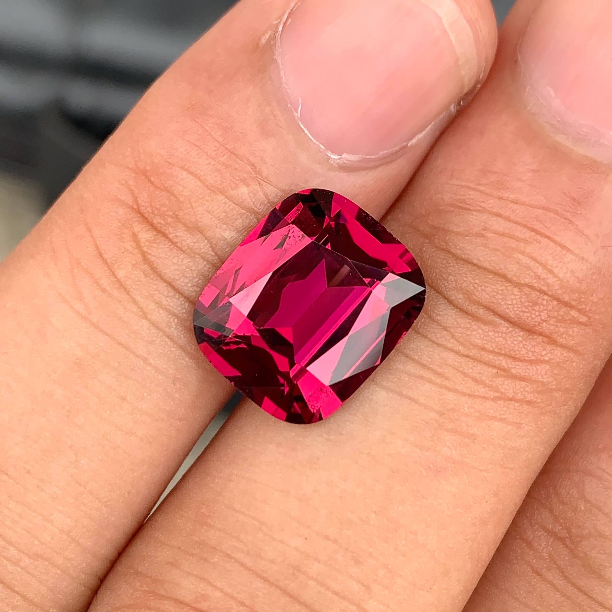 7.47ct Rose Pink Garnet Cushion Cut
