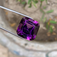 deep-purple-amethyst-18-65ct-brazil-cushion-faceted