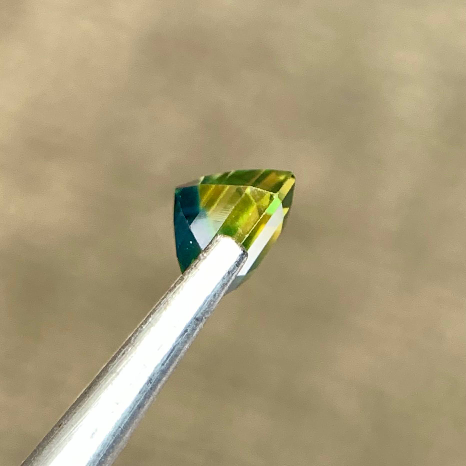 parti-sapphire-1-09ct-madagascar-octagon-emerald