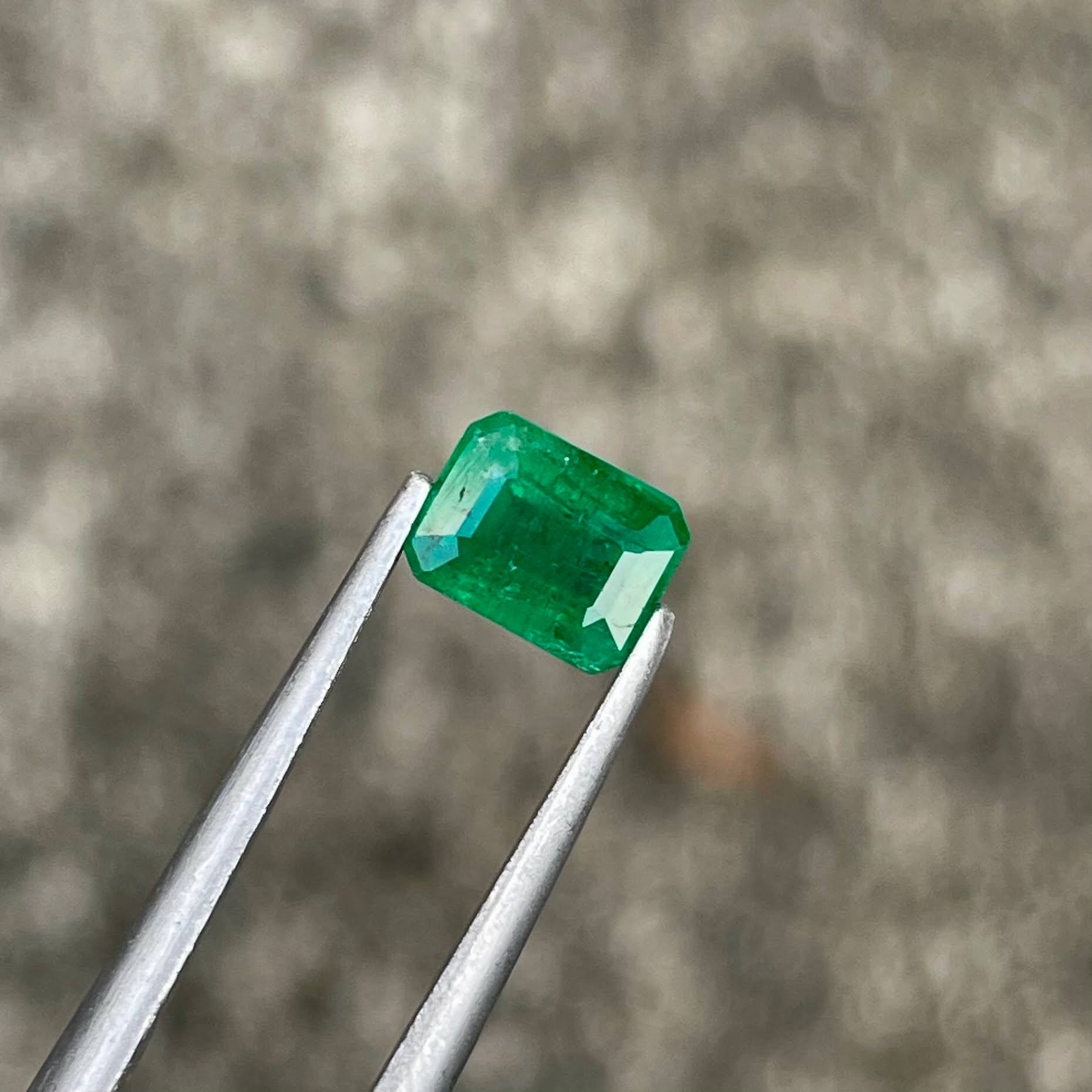 0.77 Carats Zambian Emerald Gemstone
