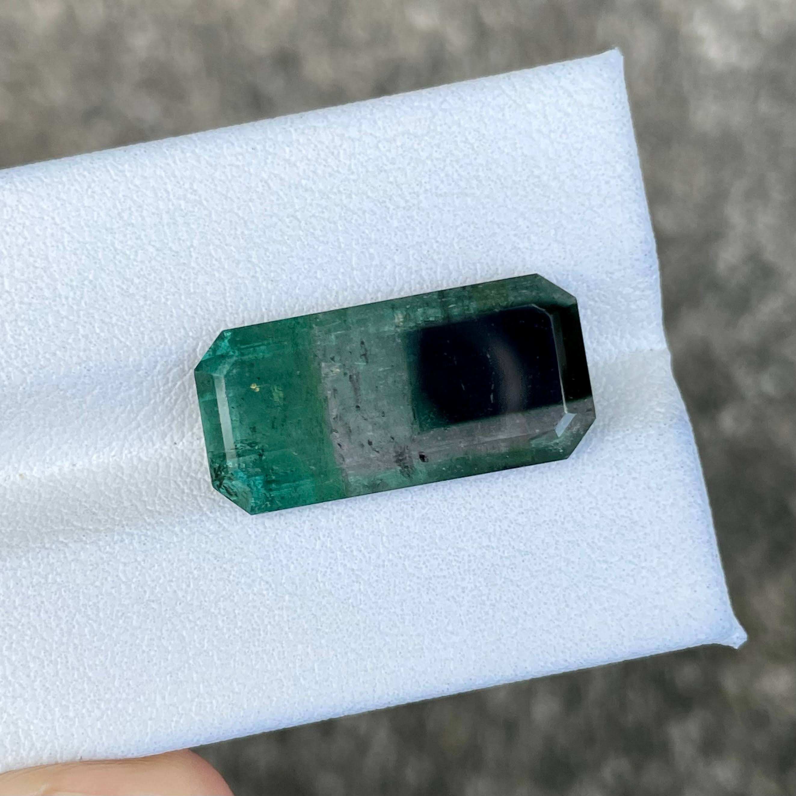 10.94 Carats Tricolor Tourmaline Stone