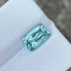 1.94 Carats Blue Aquamarine Gemstone