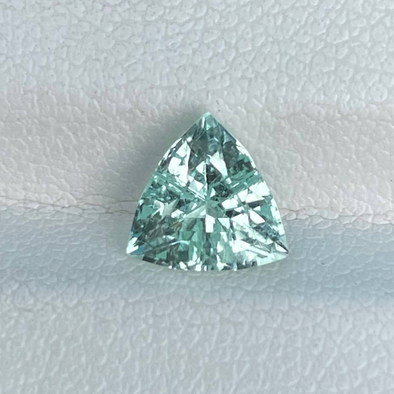 1.50 Carats Blue Aquamarine Stone