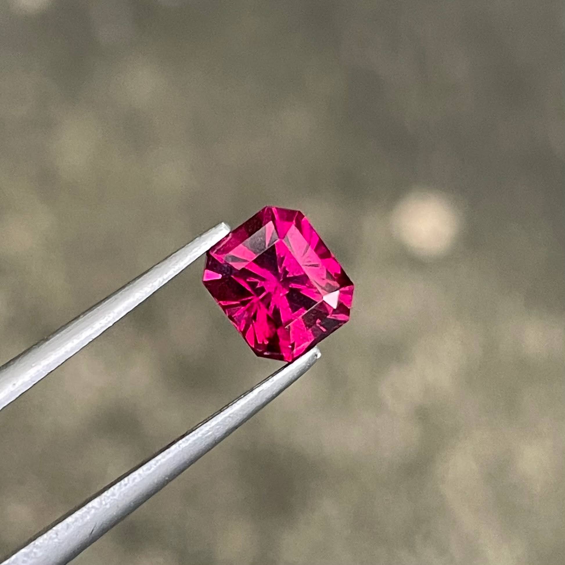 1.58 Carats Soft Pink Garnet Stone